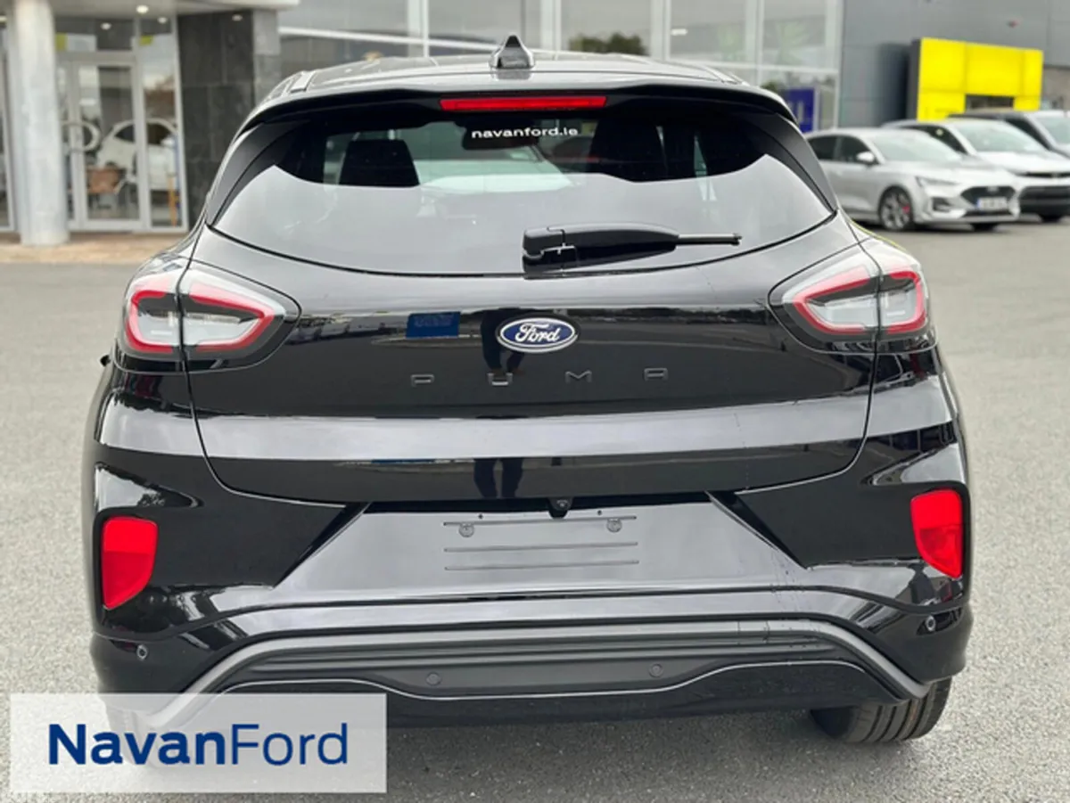 Ford Puma SUV, Petrol Hybrid, 2027, Black