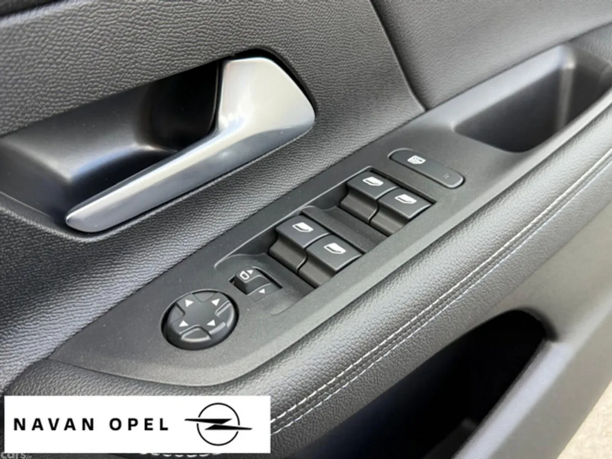 Opel Mokka SUV, Petrol Hybrid, 2027, Blue