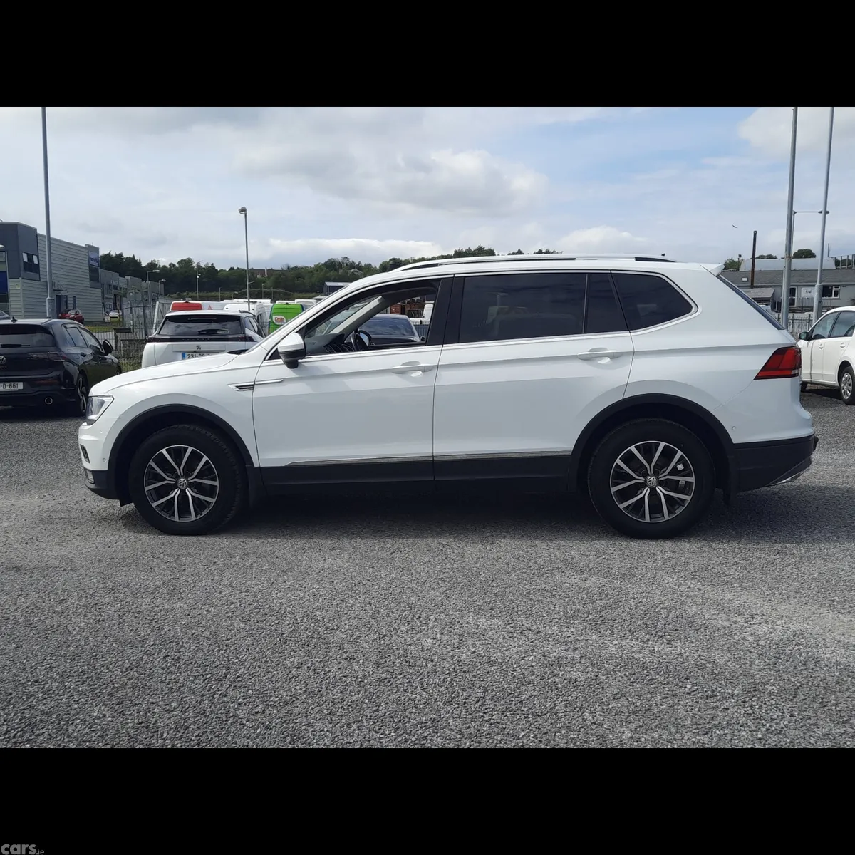 Volkswagen Tiguan SUV, Diesel, 2019, White