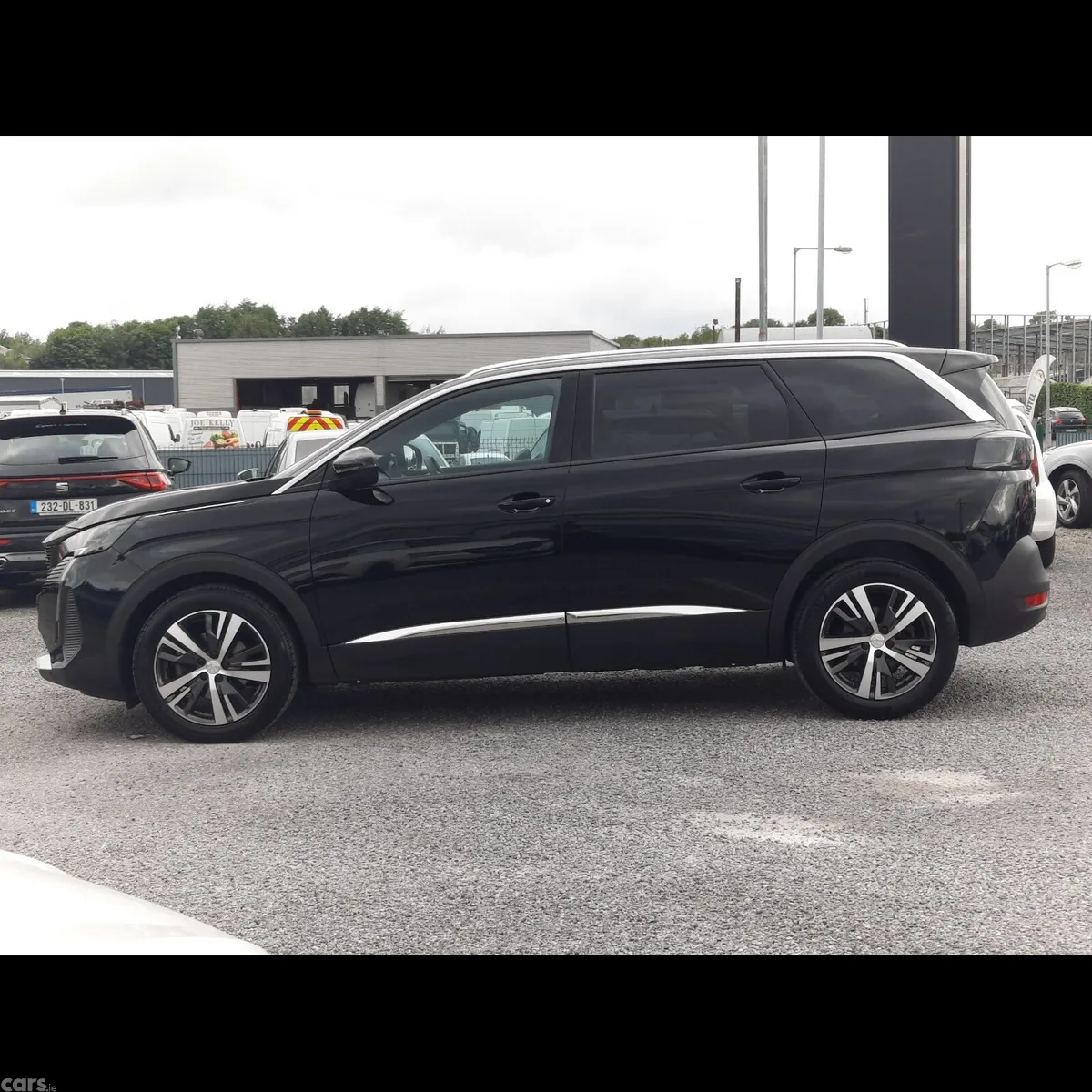 Peugeot 5008 MPV, Diesel, 2024, Black