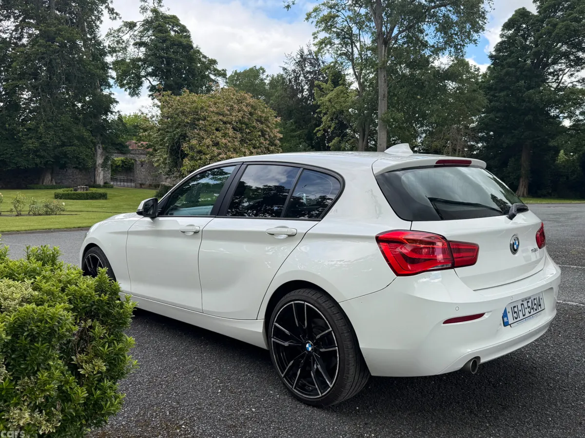 BMW 1-Series Hatchback, Diesel, 2015, White