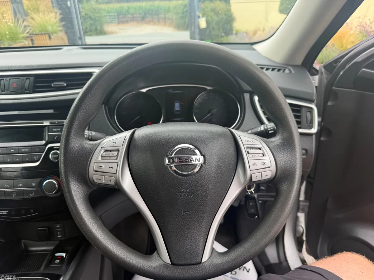 Nissan X-Trail SUV, Diesel, 2016, Silver