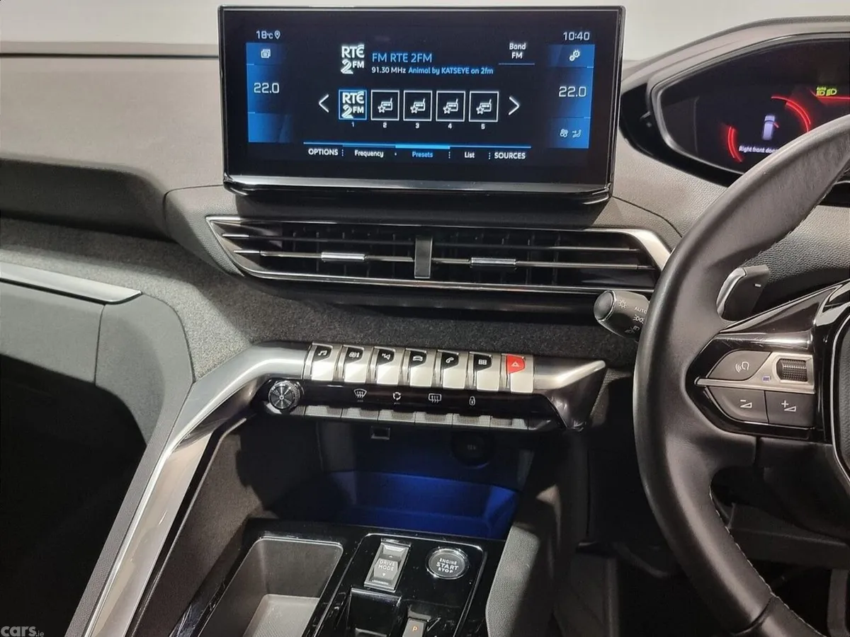Peugeot 5008 MPV, Diesel, 2024, White