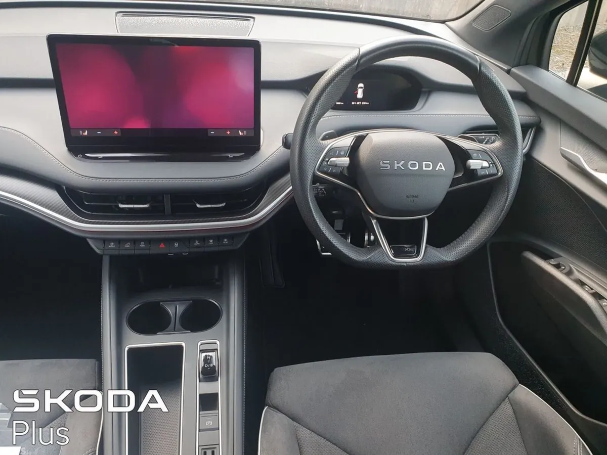 Skoda Enyaq SUV, Electric, 2025, Green
