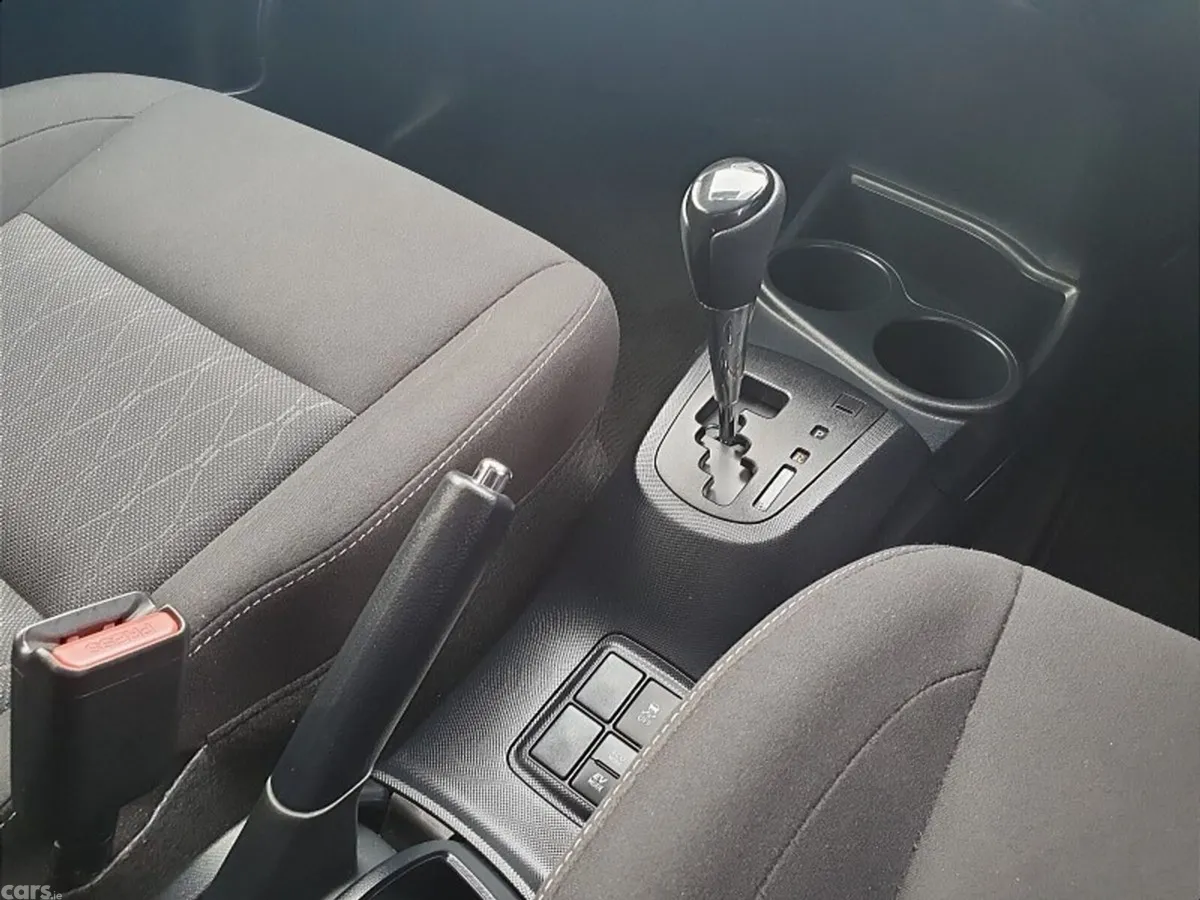 Toyota Aqua Hatchback, Petrol Hybrid, 2021, White