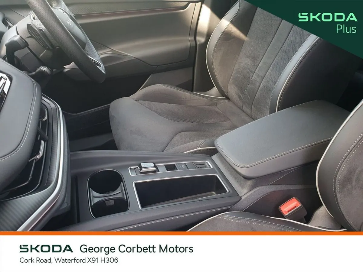 Skoda Enyaq SUV, Electric, 2025, Green