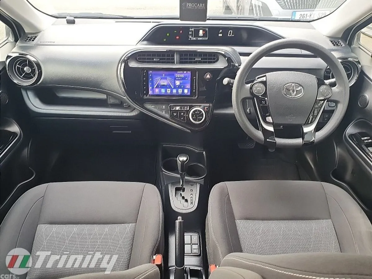 Toyota Aqua Hatchback, Petrol Hybrid, 2021, White