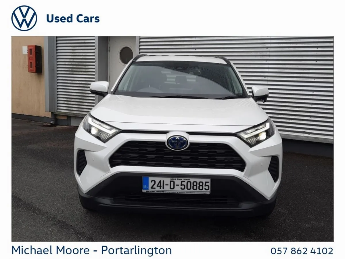 Toyota RAV4 SUV, Petrol Hybrid, 2024, White
