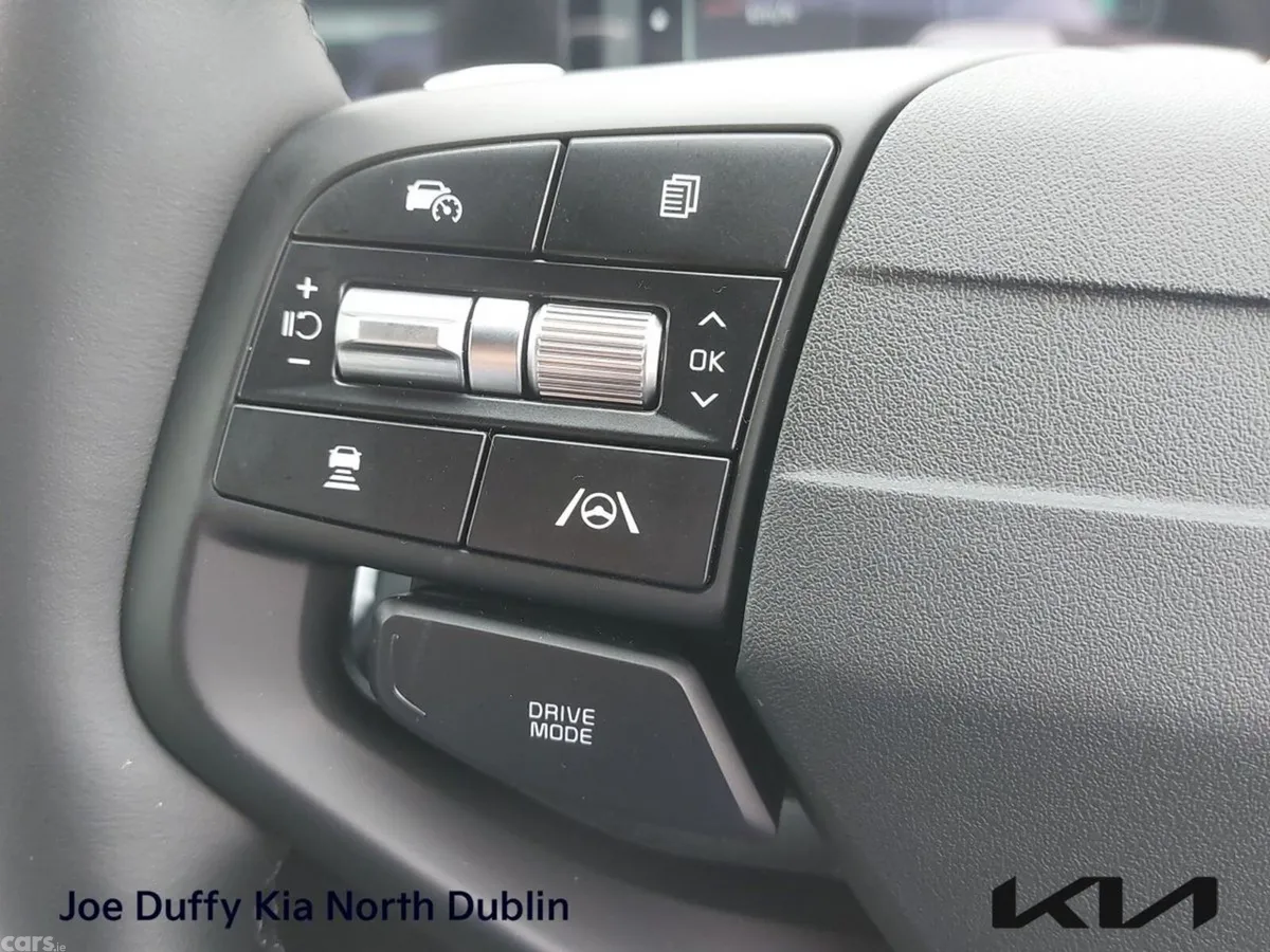 Kia Sportage SUV, Petrol Hybrid, 2026, Red