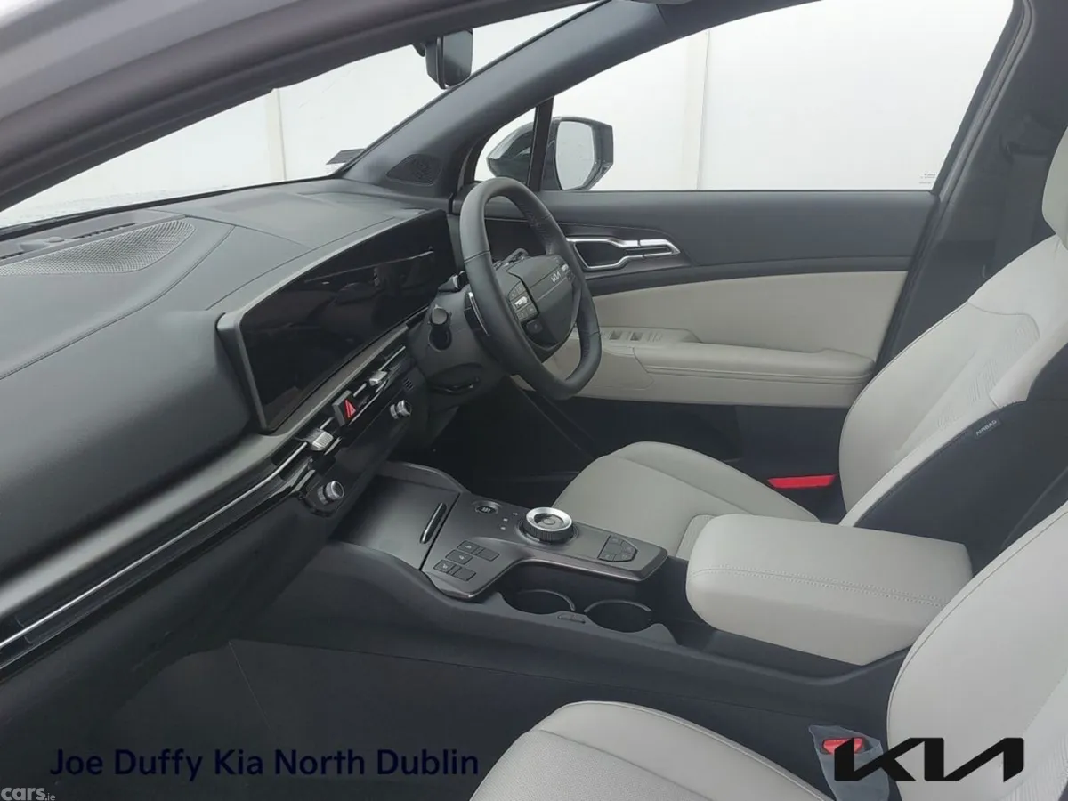 Kia Sportage SUV, Petrol Hybrid, 2026, Grey