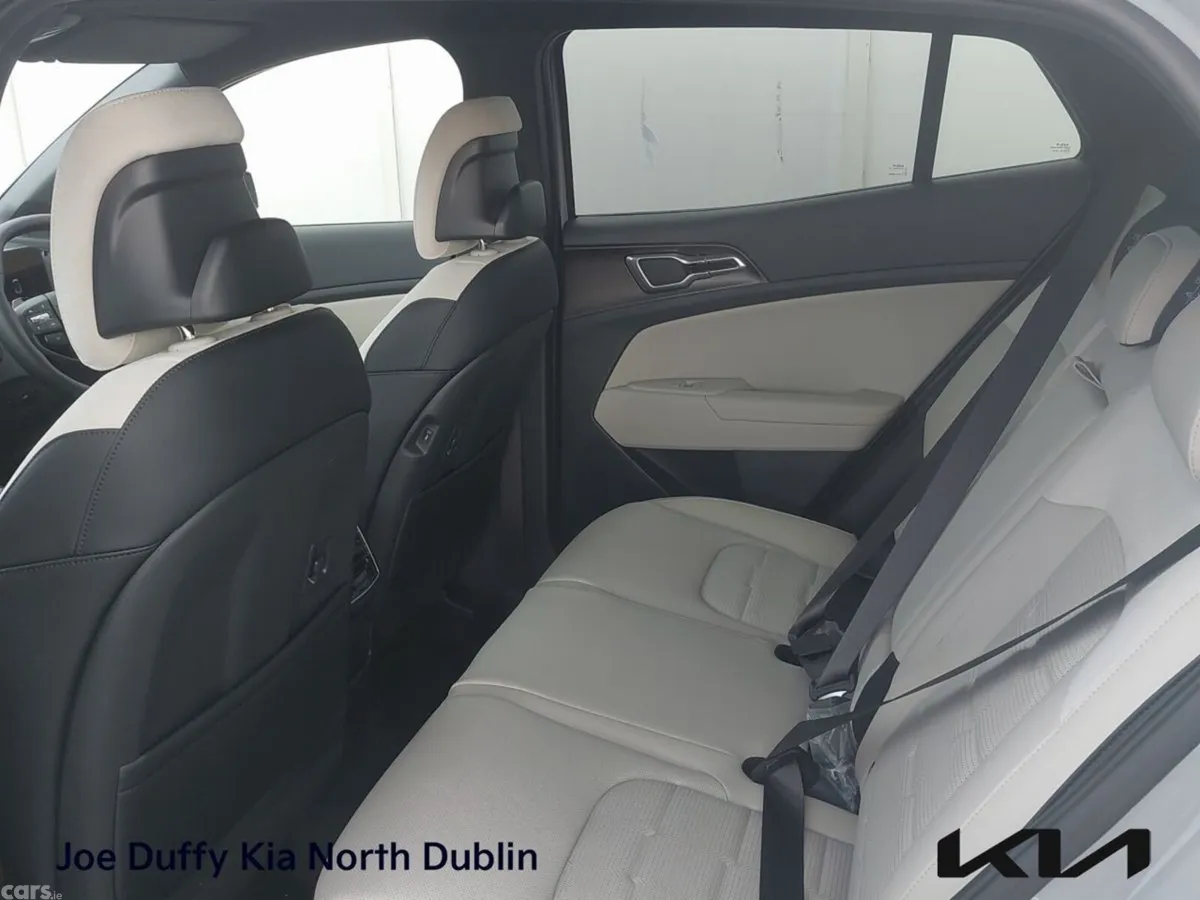 Kia Sportage SUV, Petrol Hybrid, 2026, Grey
