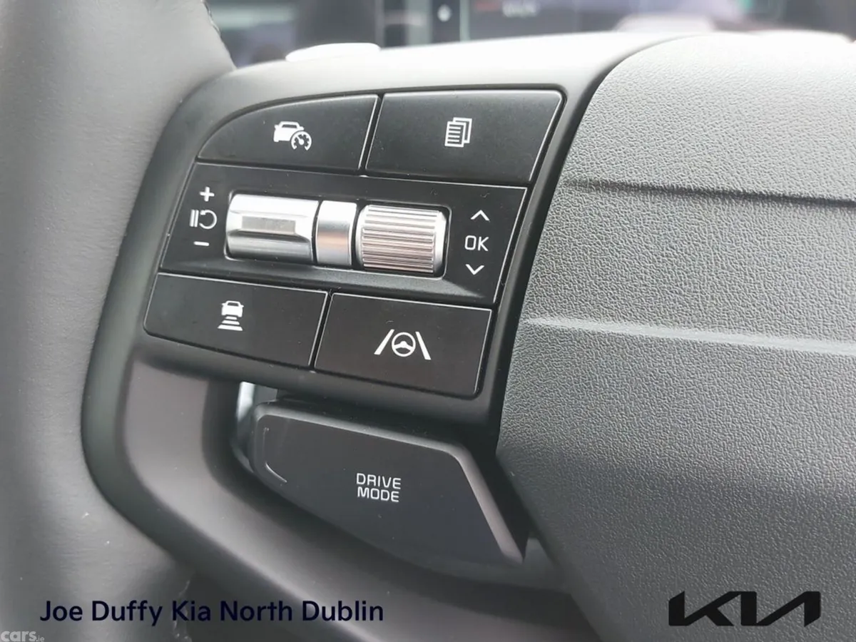 Kia Sportage SUV, Petrol Hybrid, 2026, Red