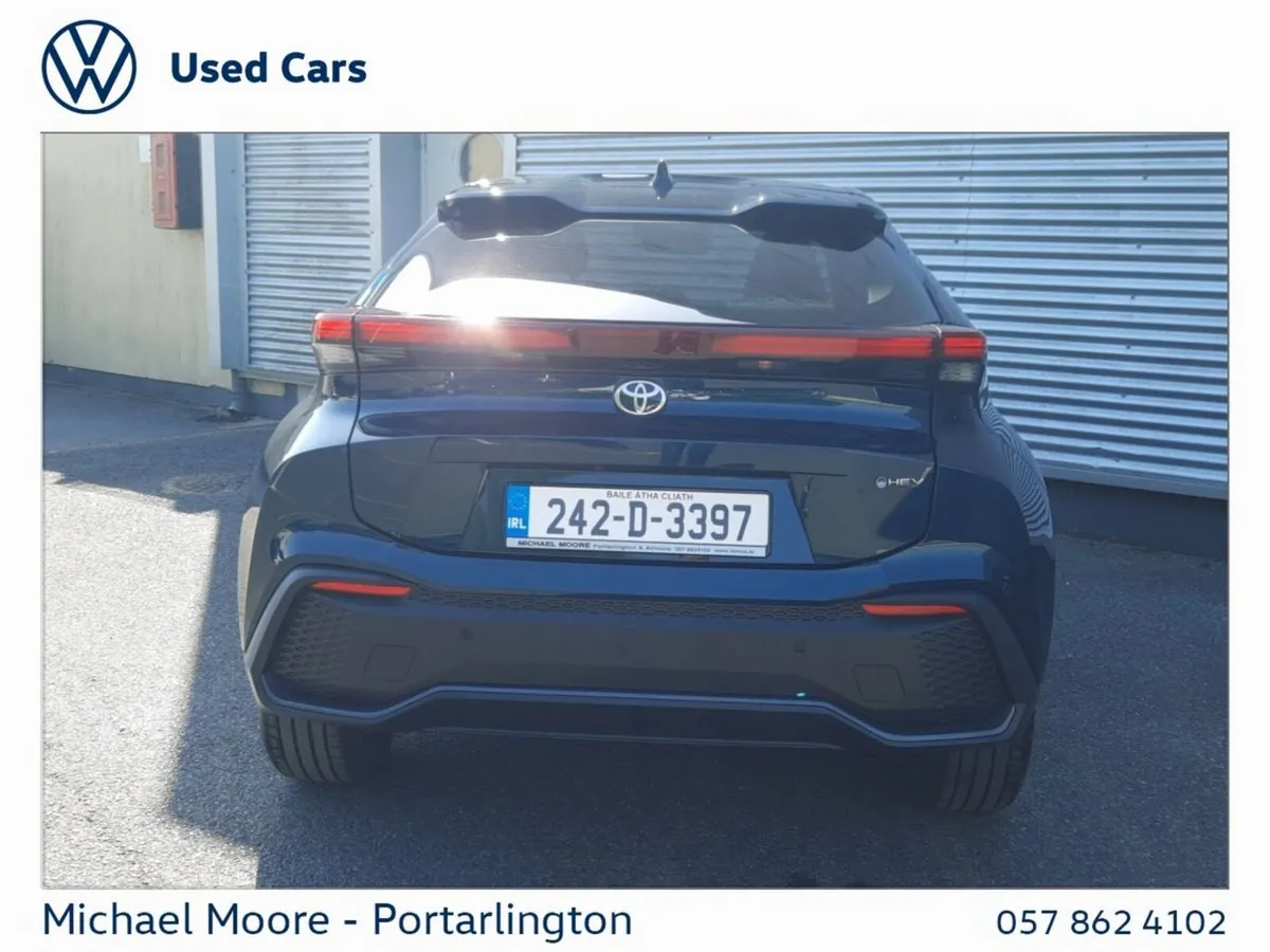 Toyota C-HR Hatchback, Petrol Hybrid, 2024, Blue