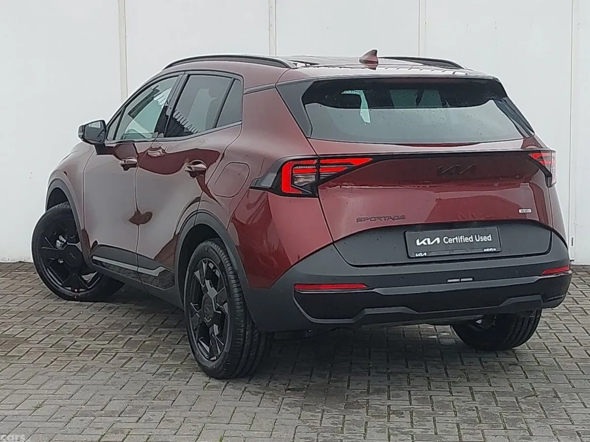 Kia Sportage SUV, Petrol Plug-in Hybrid, 2026, Red