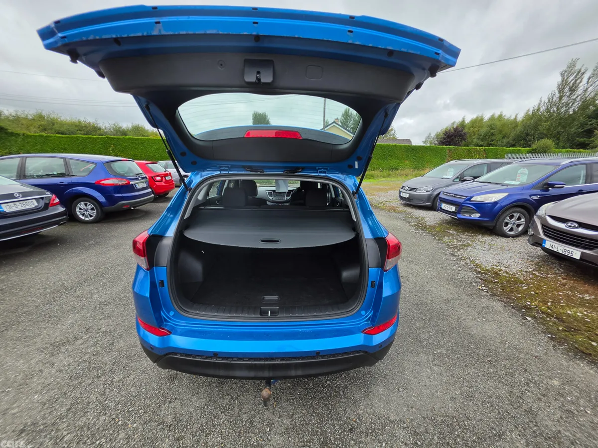 Hyundai Tucson SUV, Diesel, 2017, Blue