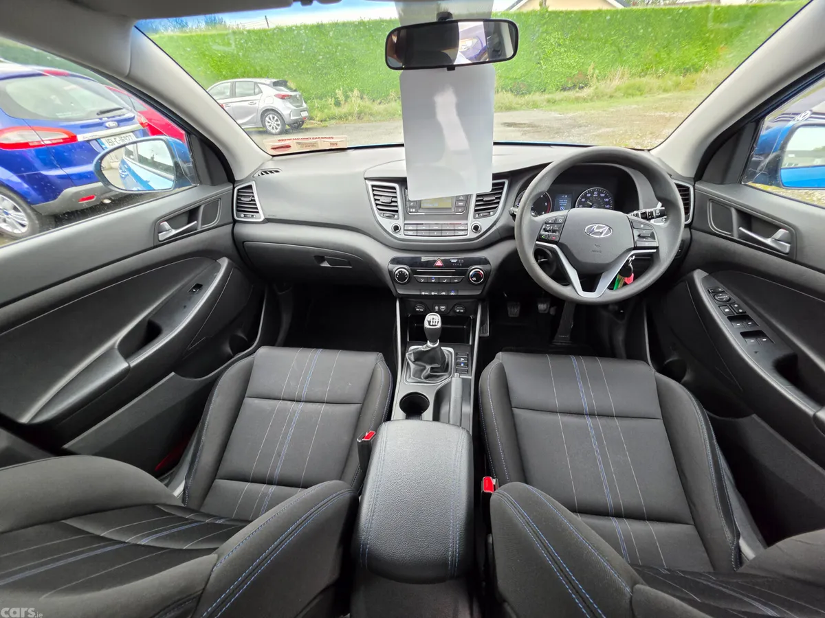Hyundai Tucson SUV, Diesel, 2017, Blue