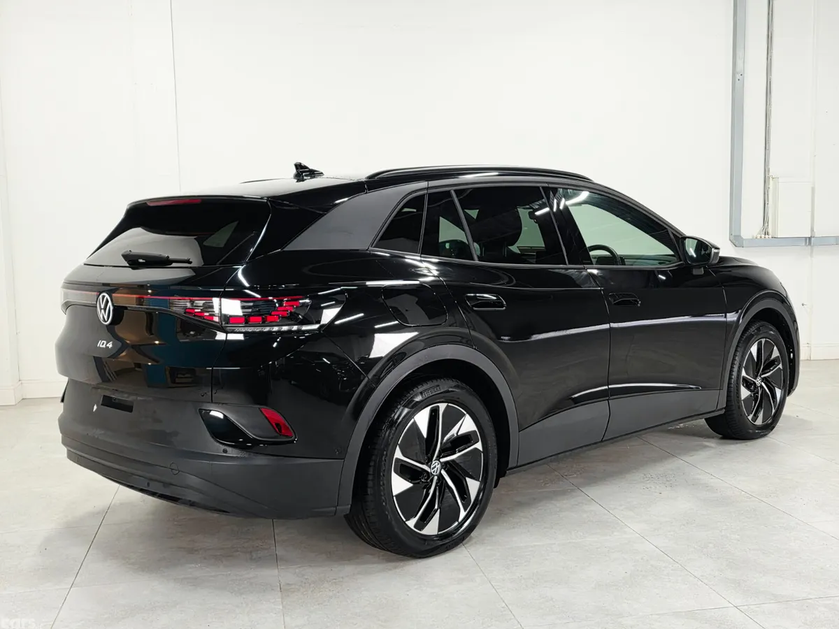 Volkswagen ID.4 SUV, Electric, 2025, Black