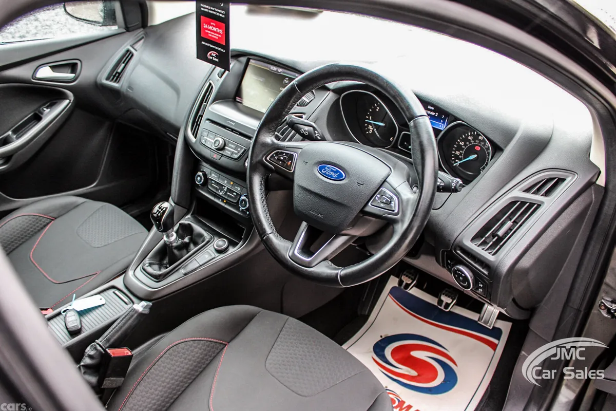 Ford Focus Hatchback, Diesel, 2016, Grey