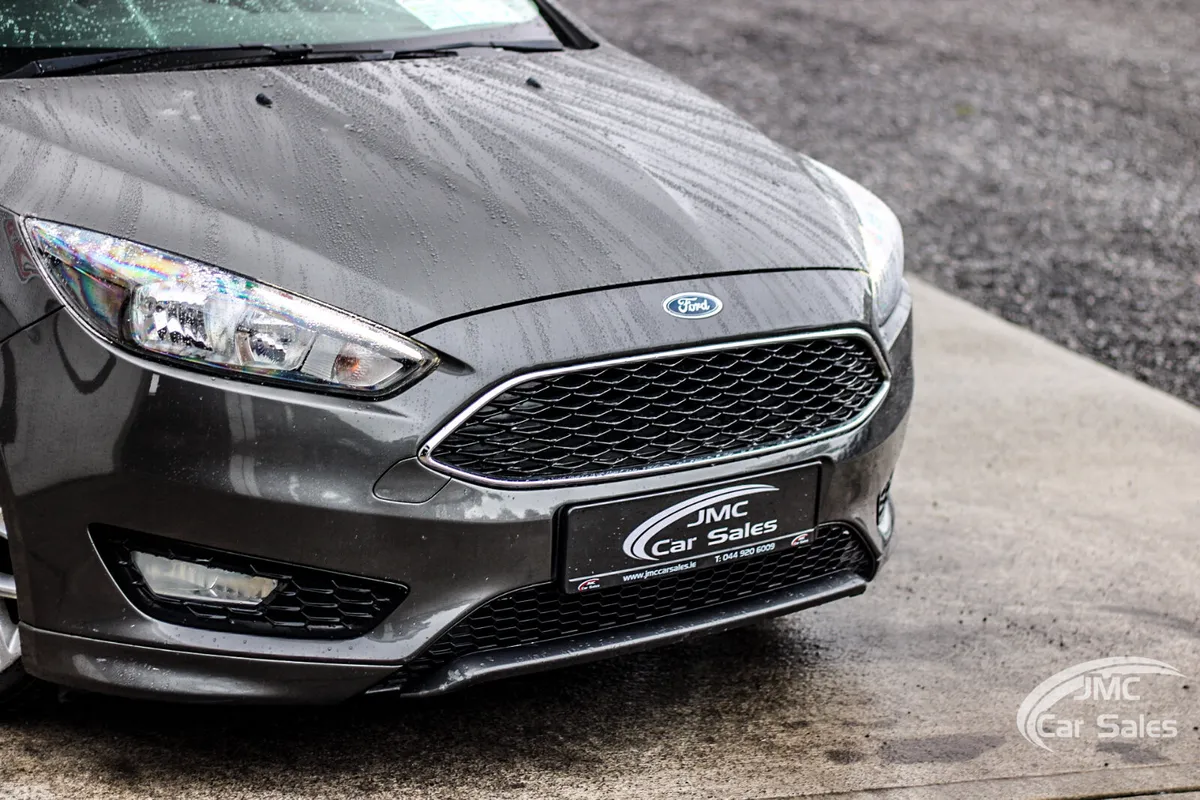 Ford Focus Hatchback, Diesel, 2016, Grey