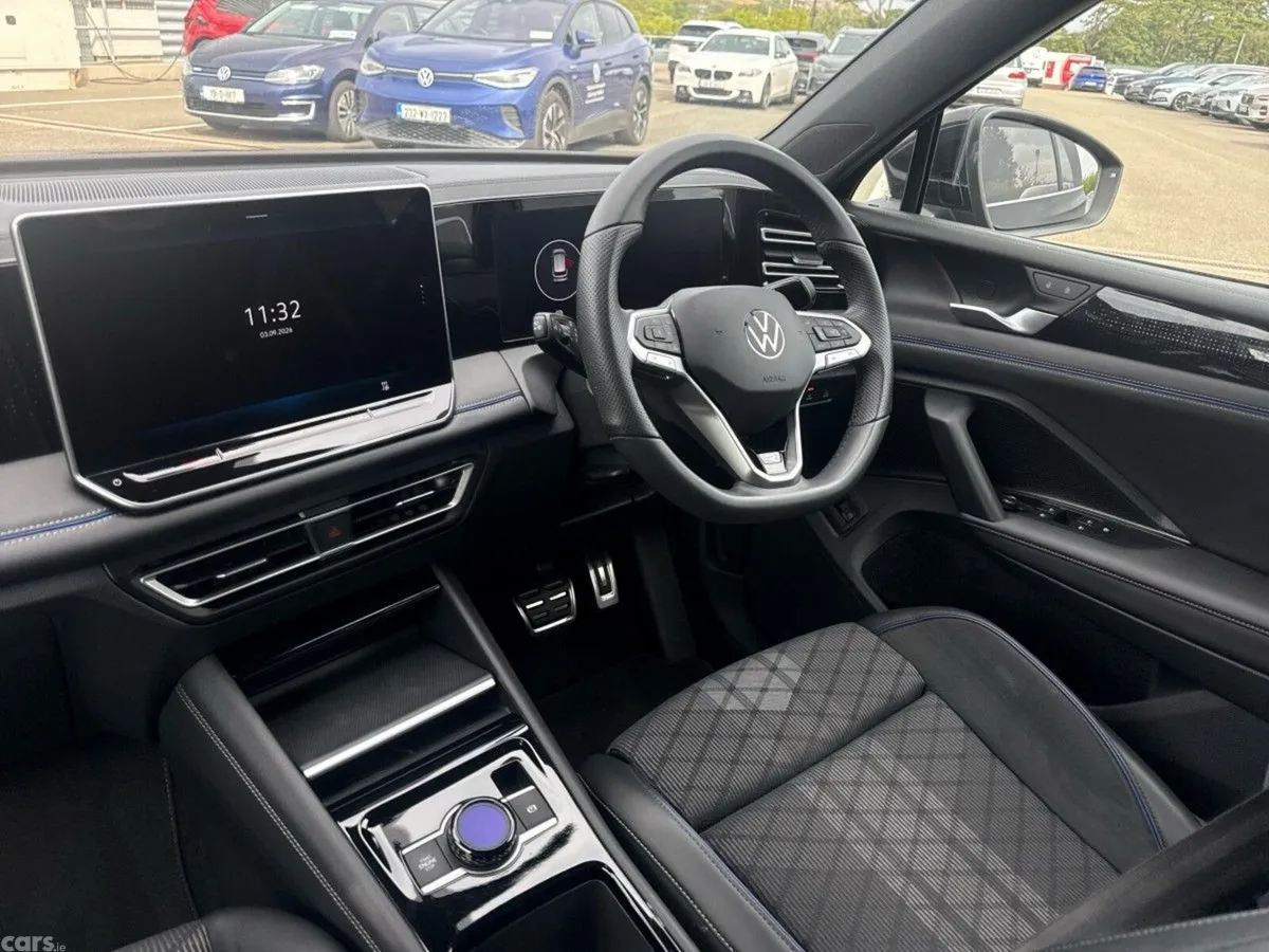 Volkswagen Tiguan SUV, Petrol Hybrid, 2025, Grey