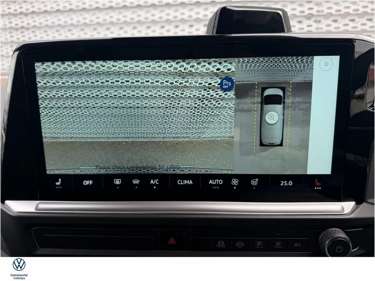 Volkswagen Caravelle MPV, Petrol Plug-in Hybrid, 2027, Black