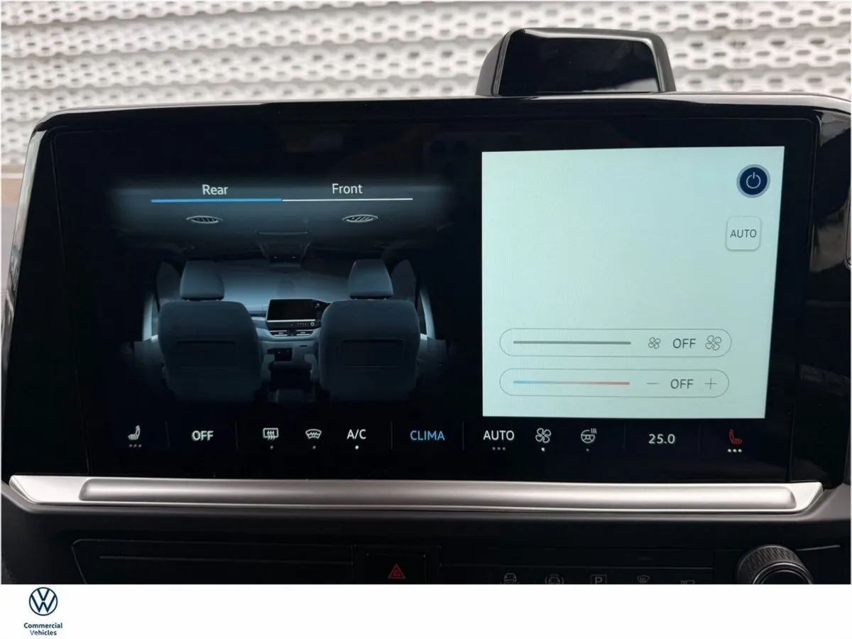 Volkswagen Caravelle MPV, Petrol Plug-in Hybrid, 2027, Black