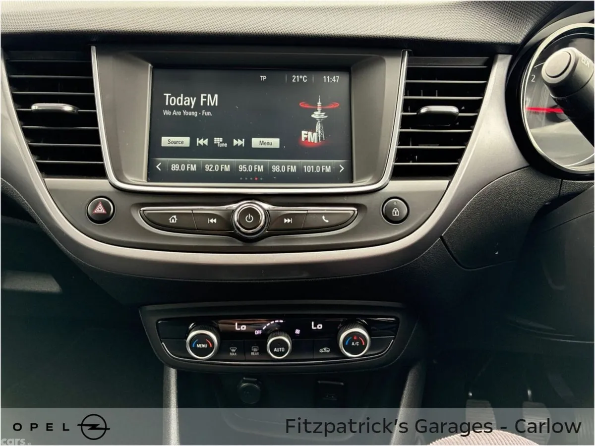 Opel Crossland X SUV, Diesel, 2019, Blue