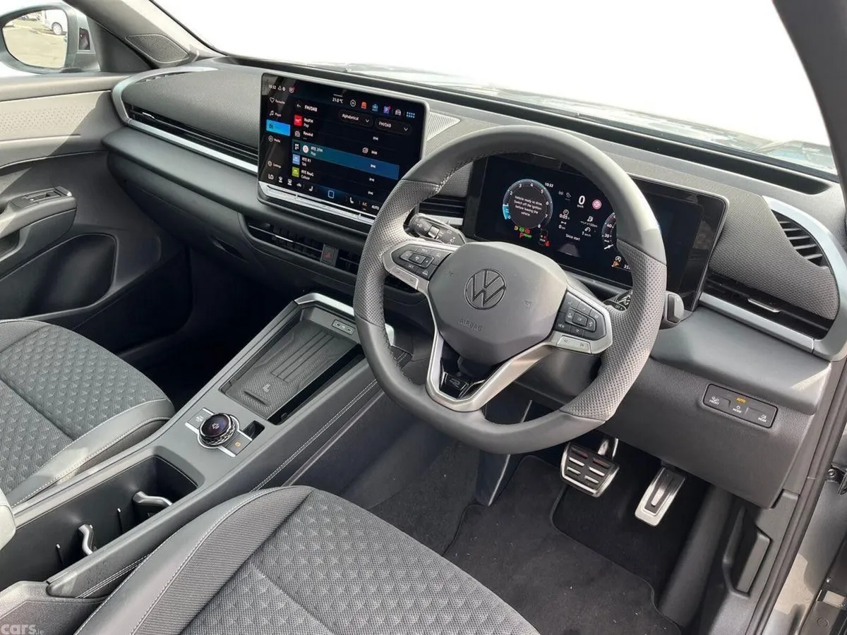 Volkswagen T-Roc Hatchback, Petrol, 2026, Black