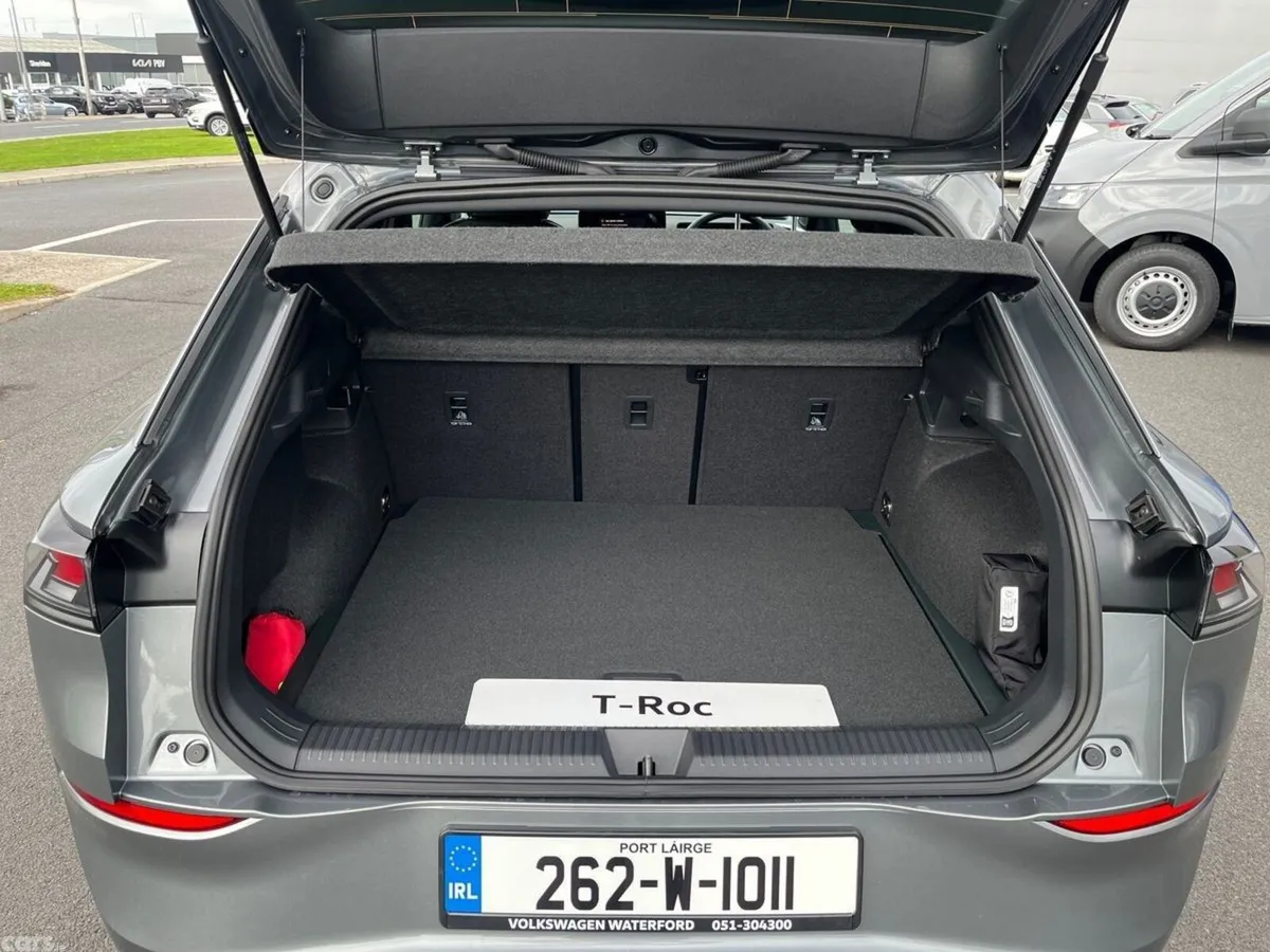 Volkswagen T-Roc Hatchback, Petrol, 2026, Black