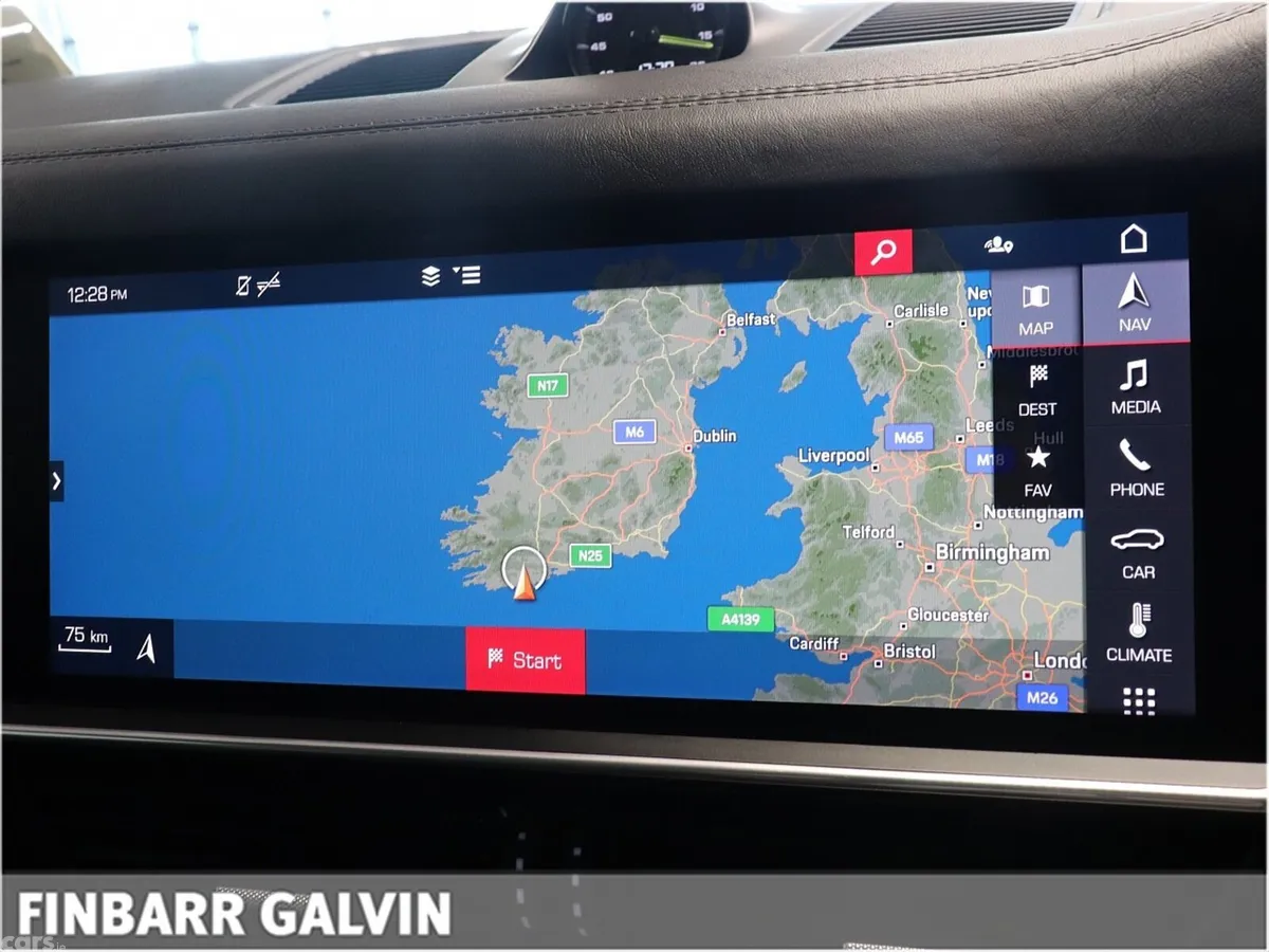 Porsche Cayenne SUV, Petrol Plug-in Hybrid, 2021, Red