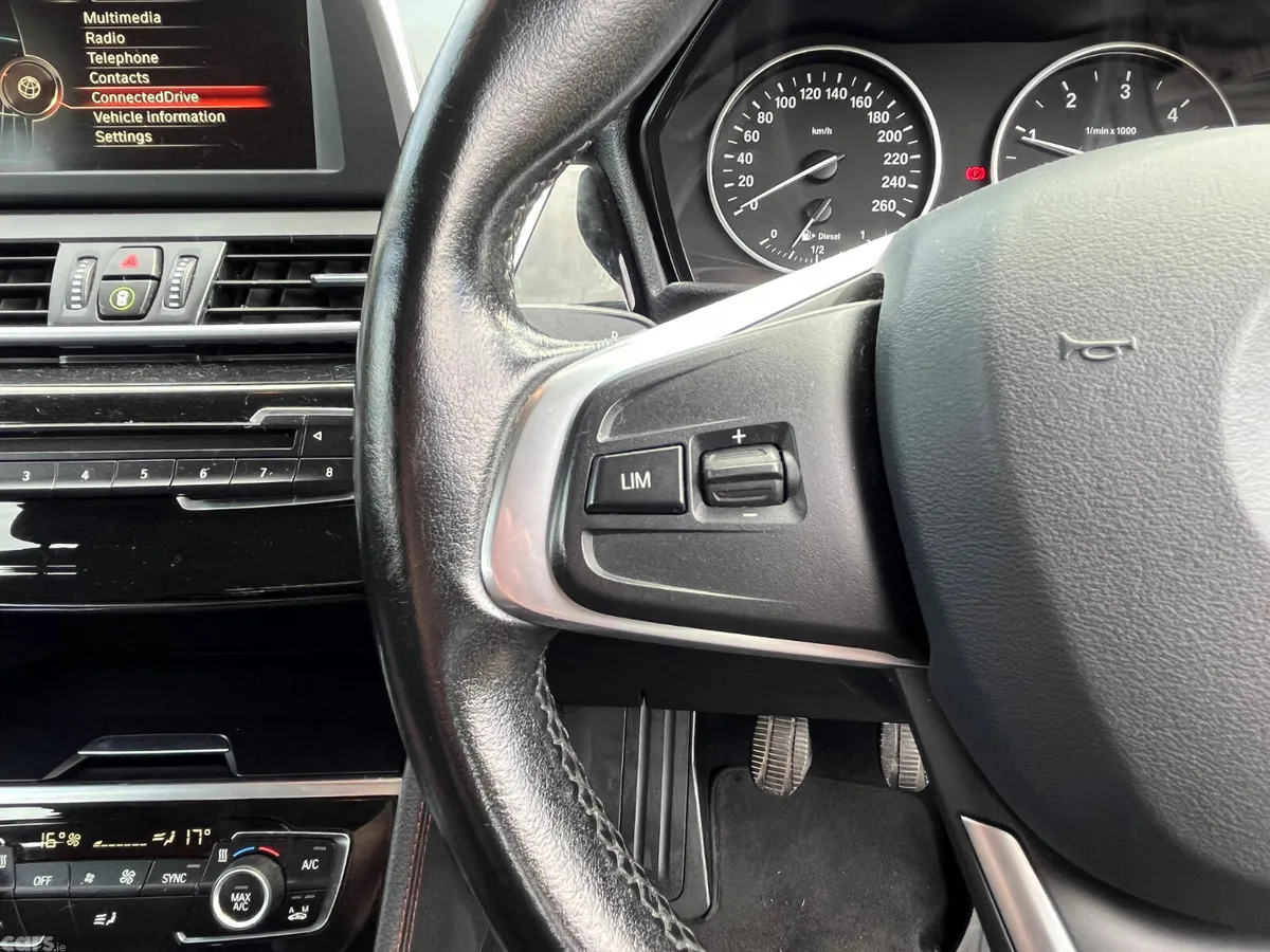 BMW 2-Series Estate/Jeep, Diesel, 2015, Red
