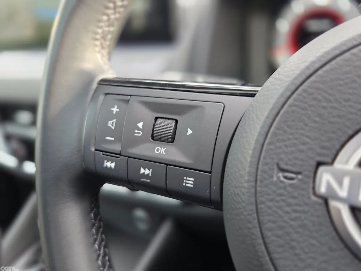 Nissan Qashqai SUV, Petrol Hybrid, 2022, Blue
