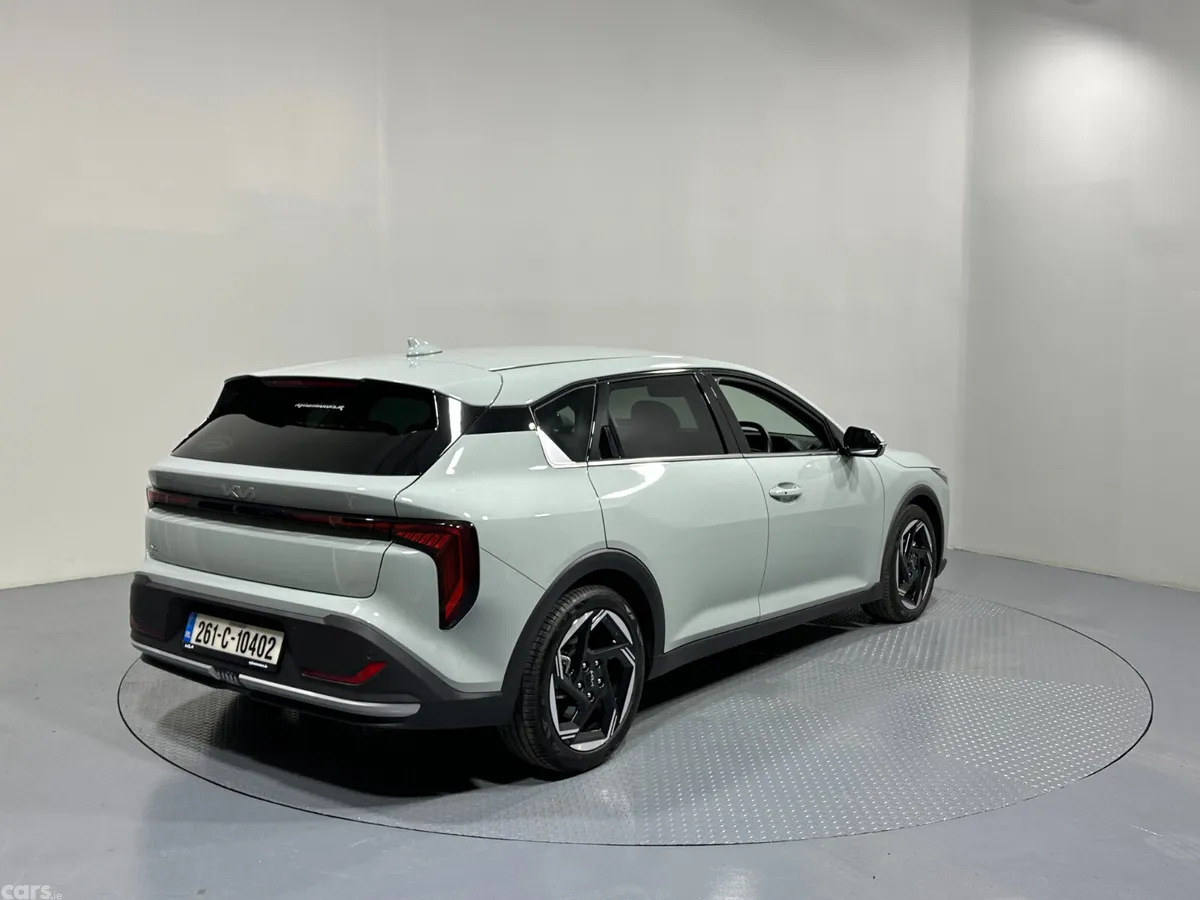 Kia K4 Hatchback, Petrol Hybrid, 2026, Green