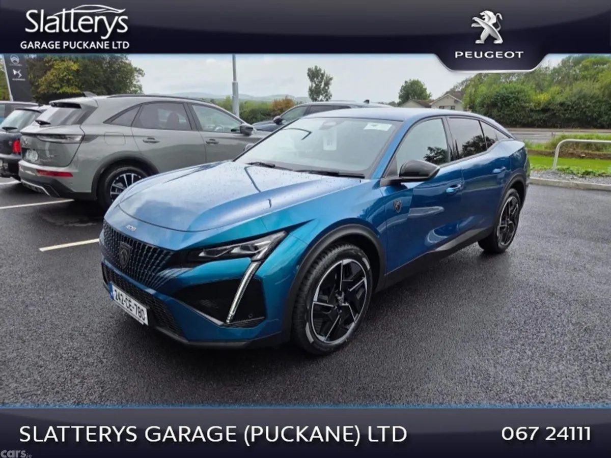 Peugeot 408 Hatchback, Petrol, 2024, Blue