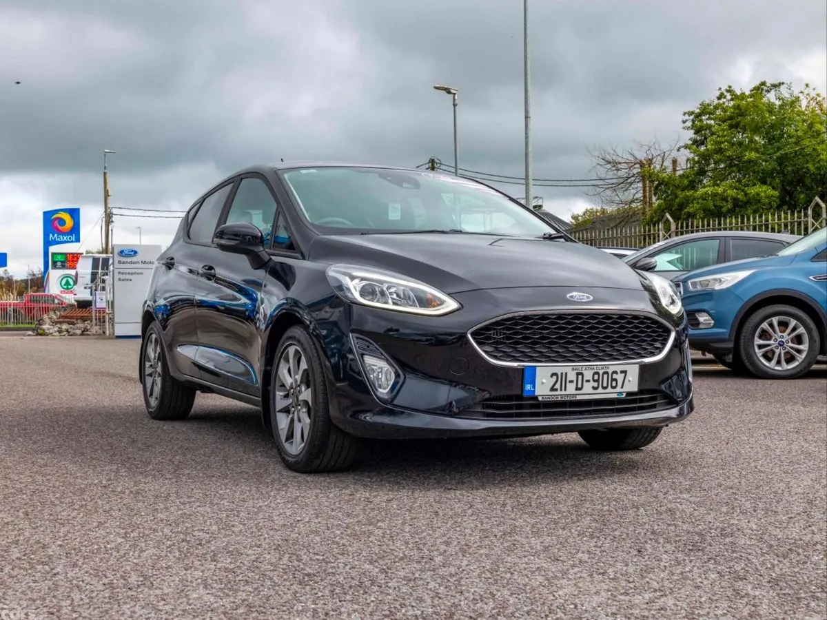 Ford Fiesta Hatchback, Petrol, 2021, Black