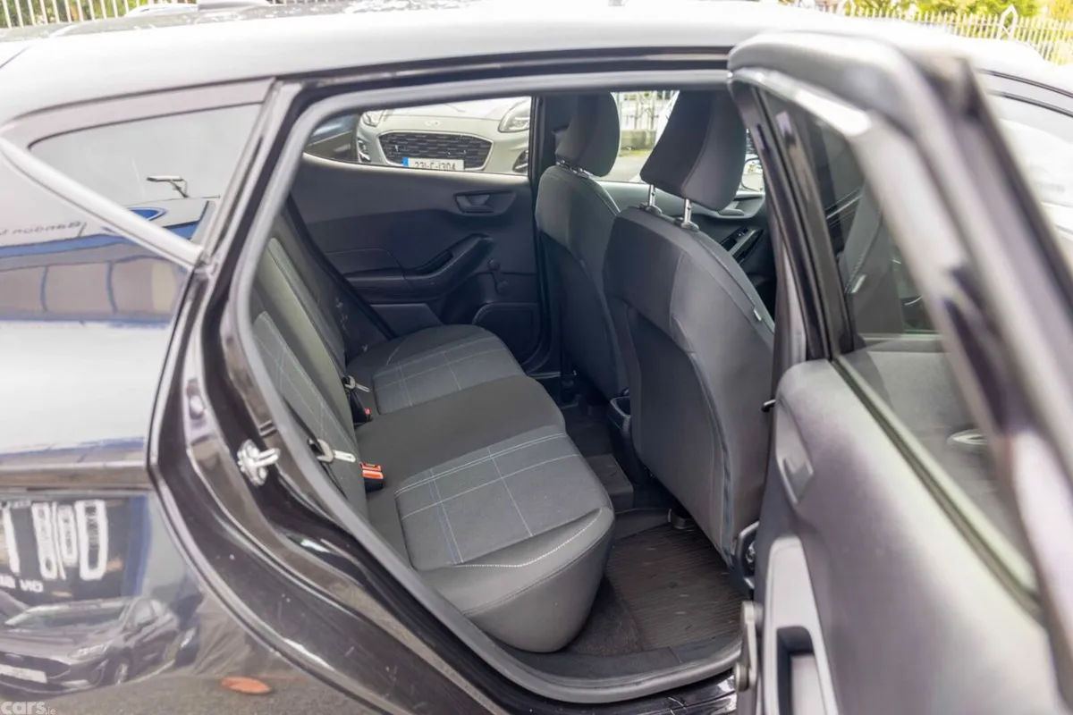 Ford Fiesta Hatchback, Petrol, 2021, Black