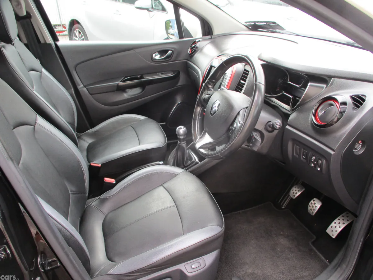 Renault Captur Hatchback, Diesel, 2017, Black