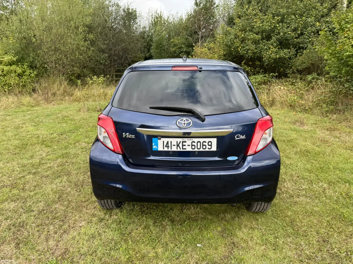 Toyota Vitz Hatchback, Petrol, 2014, Blue