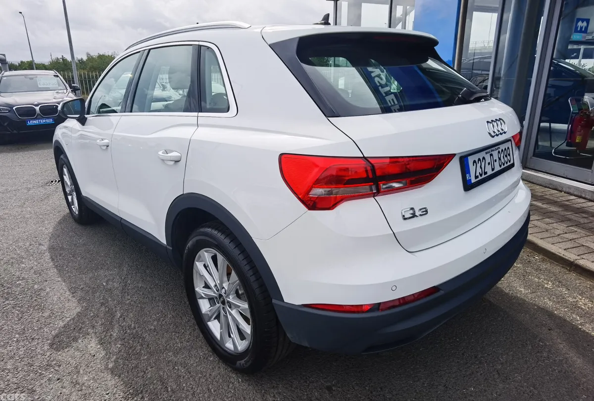 Audi Q3 SUV, Petrol Plug-in Hybrid, 2023, White