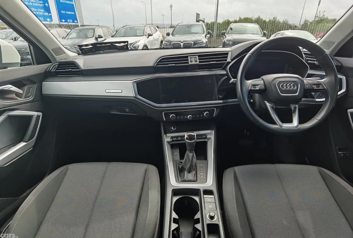 Audi Q3 SUV, Petrol Plug-in Hybrid, 2023, White