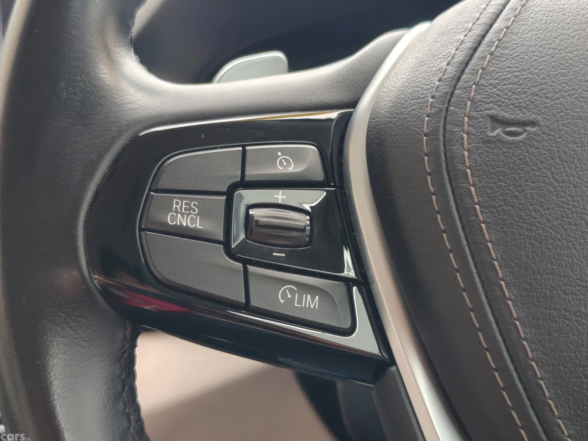 BMW 5-Series Saloon, Petrol, 2019, Black