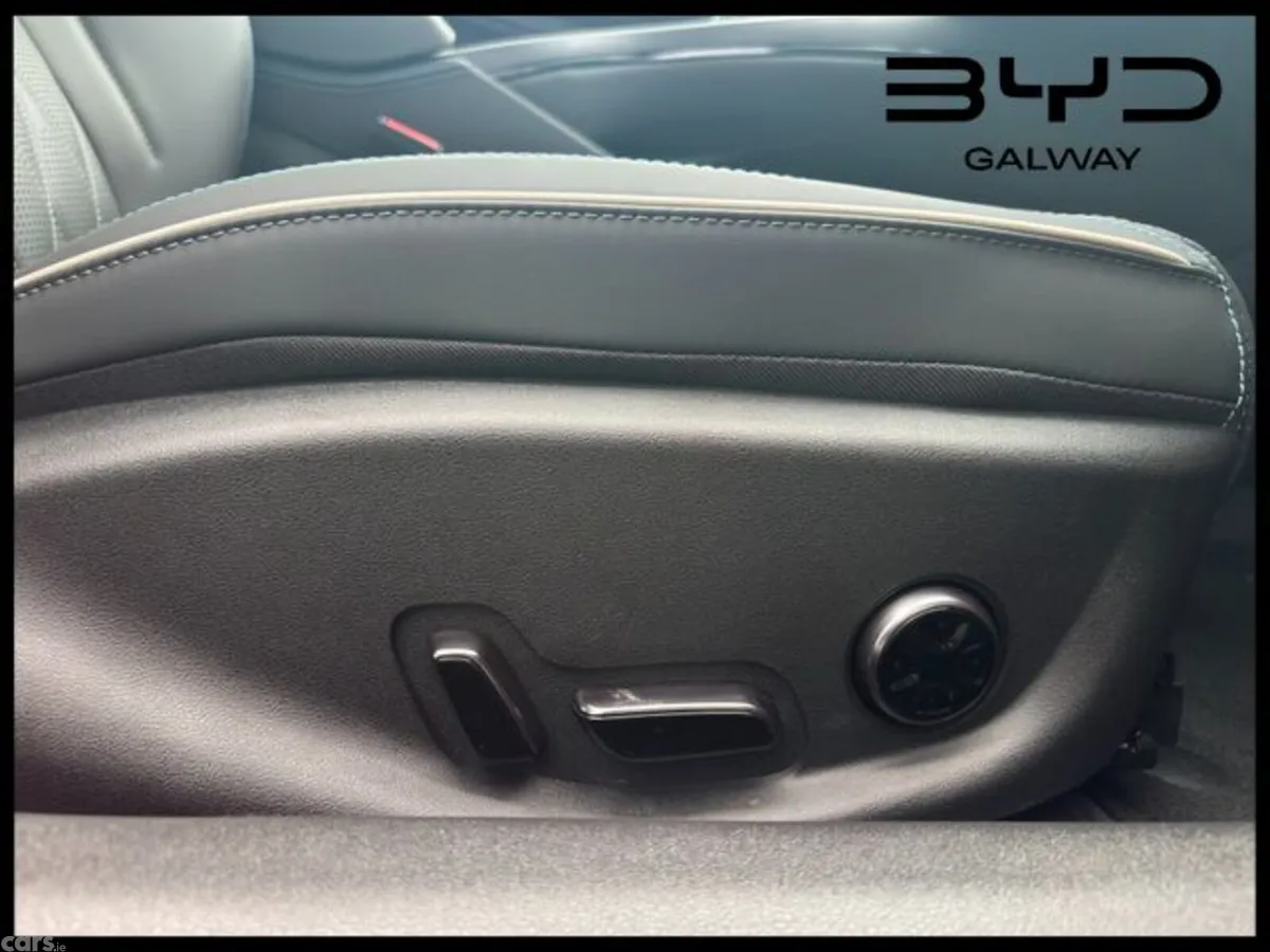BYD SEAL Saloon, Electric, 2026, Red