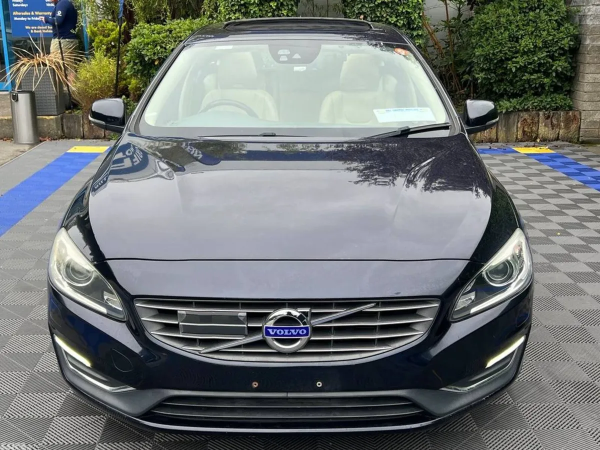 Volvo V60 Estate, Diesel, 2018, Blue
