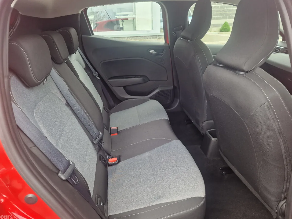Renault Clio Hatchback, Petrol, 2025, Red