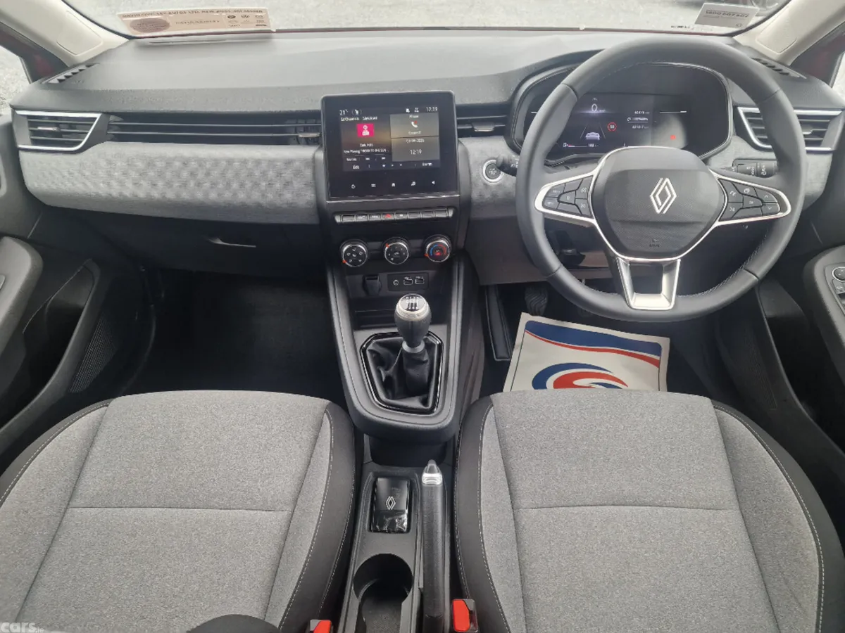 Renault Clio Hatchback, Petrol, 2025, Red
