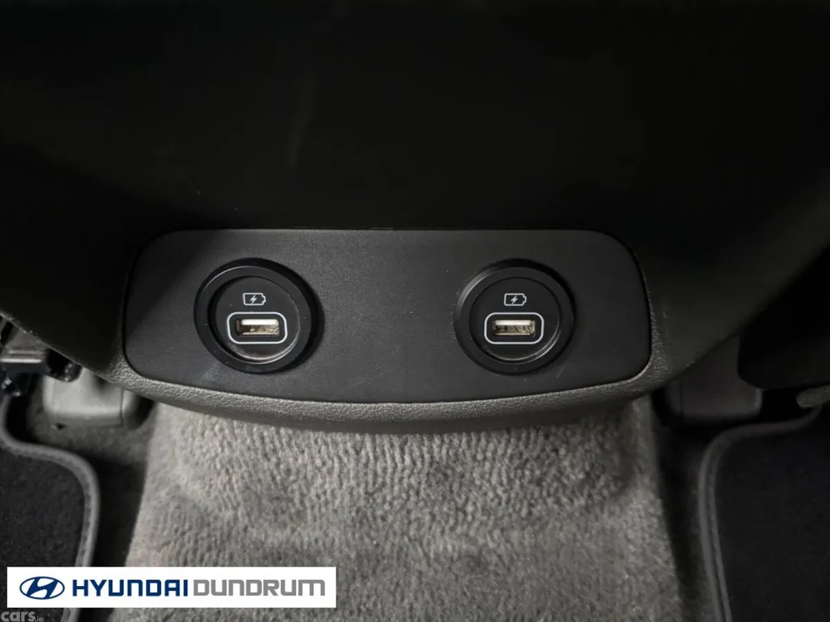 Hyundai Santa Fe Estate, Petrol Plug-in Hybrid, 2023, Black