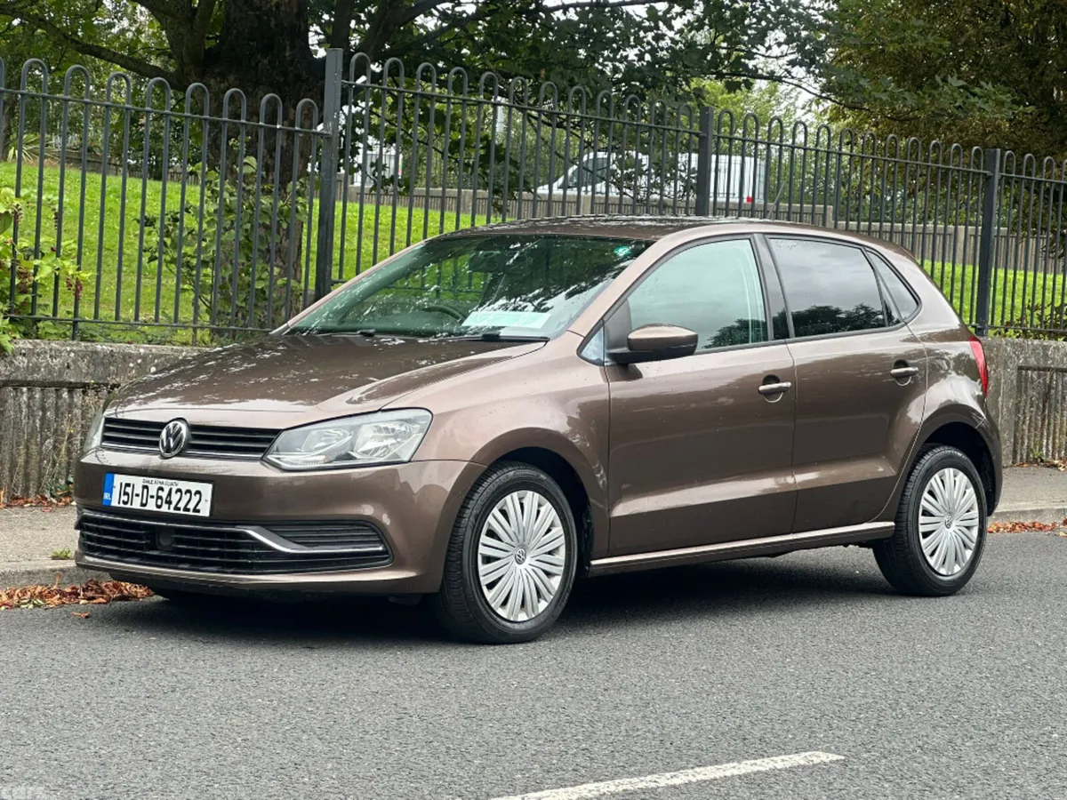 Volkswagen Polo Hatchback, Petrol, 2015, Brown