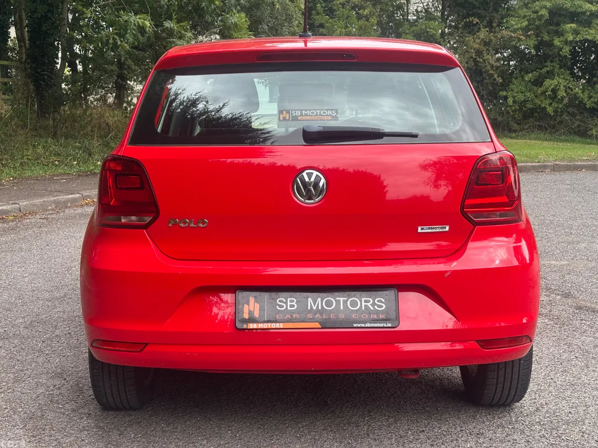 Volkswagen Polo Hatchback, Petrol, 2016, Red