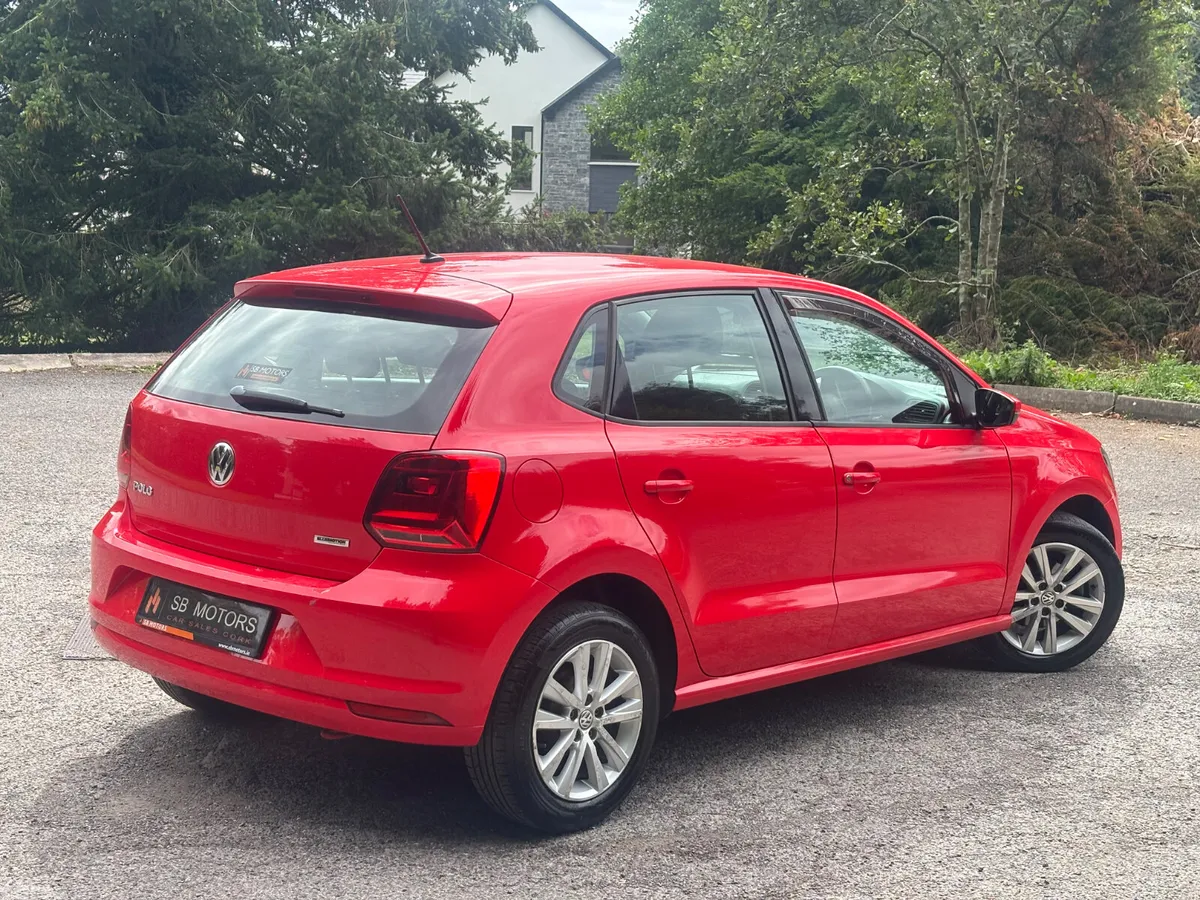 Volkswagen Polo Hatchback, Petrol, 2016, Red