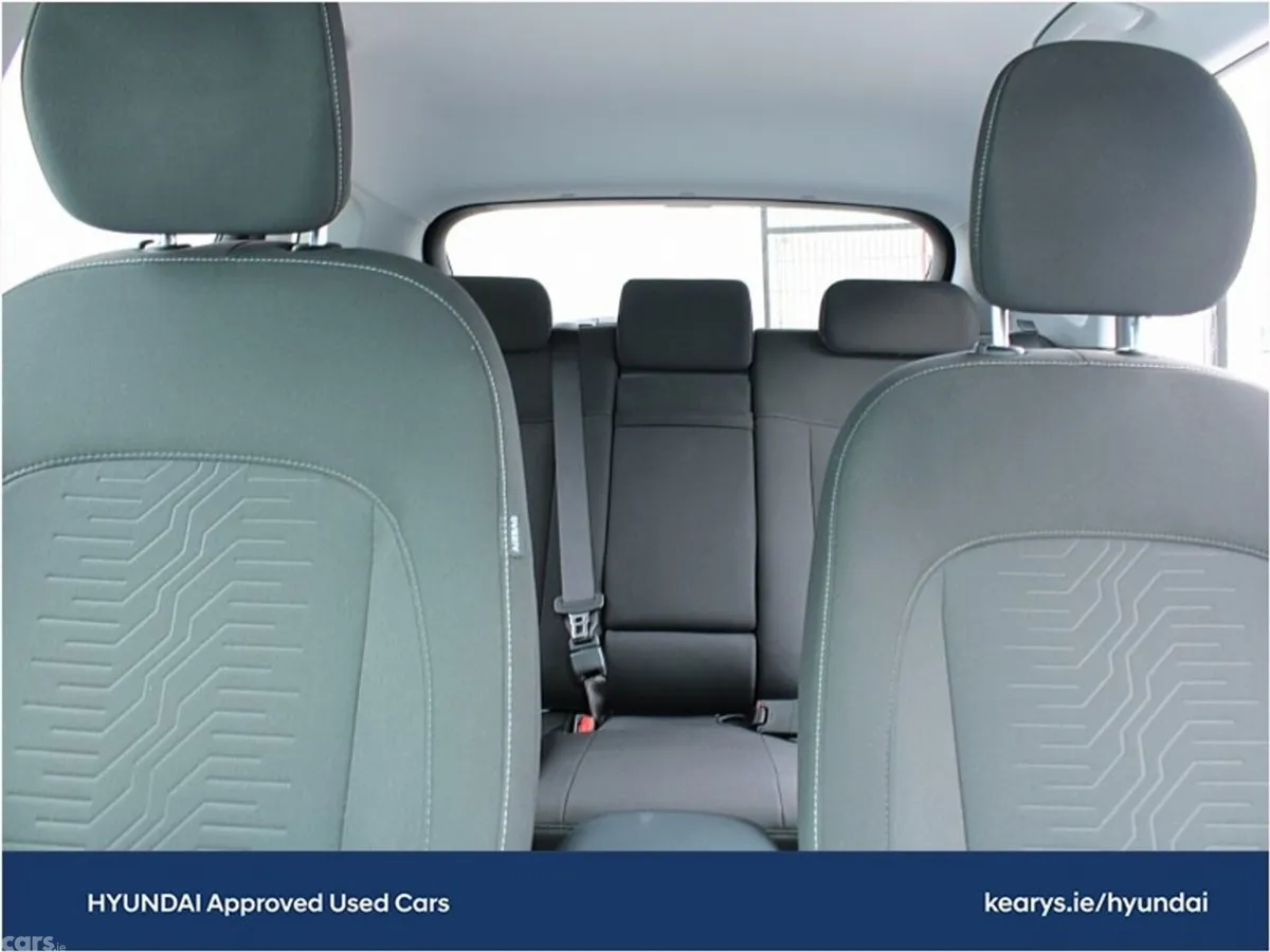 Hyundai KONA Hatchback, Petrol, 2026, White